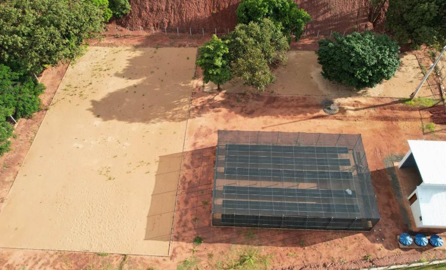 Foto de obras de contenção de erosão em Loanda