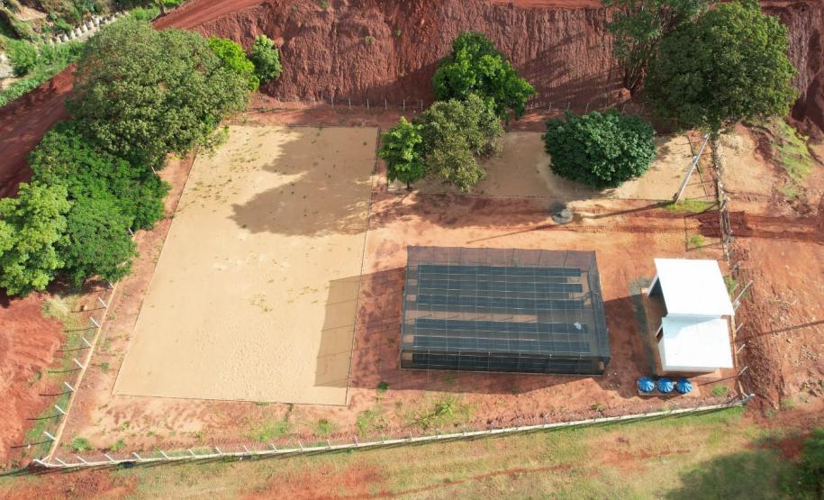 Foto de obras de contenção de erosão em Loanda