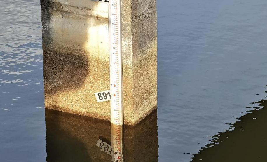 Foto de plataforma do Simepar