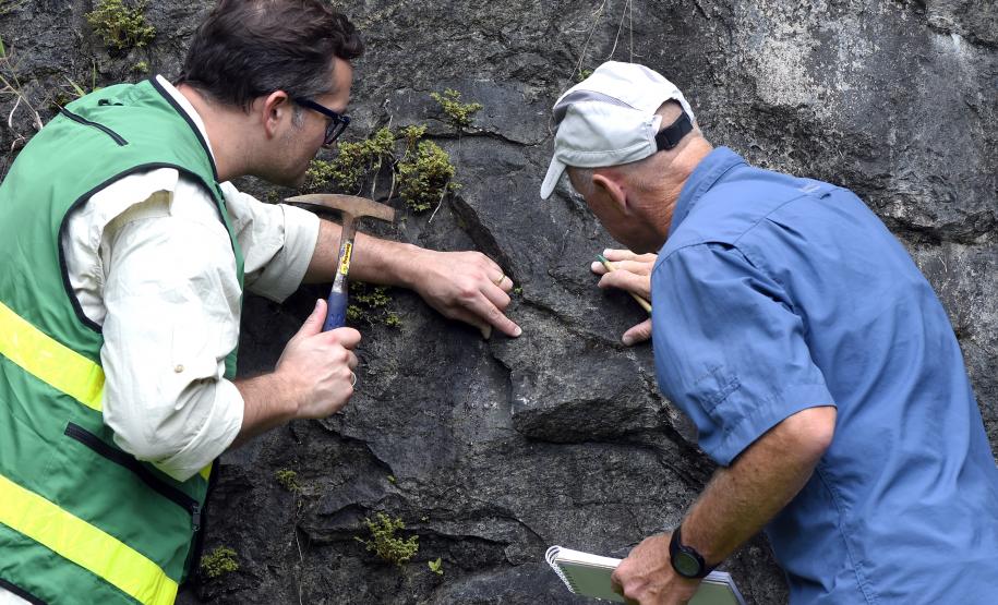 Impulsionada pela economia do Paraná, produção mineral cresce 43% desde 2019