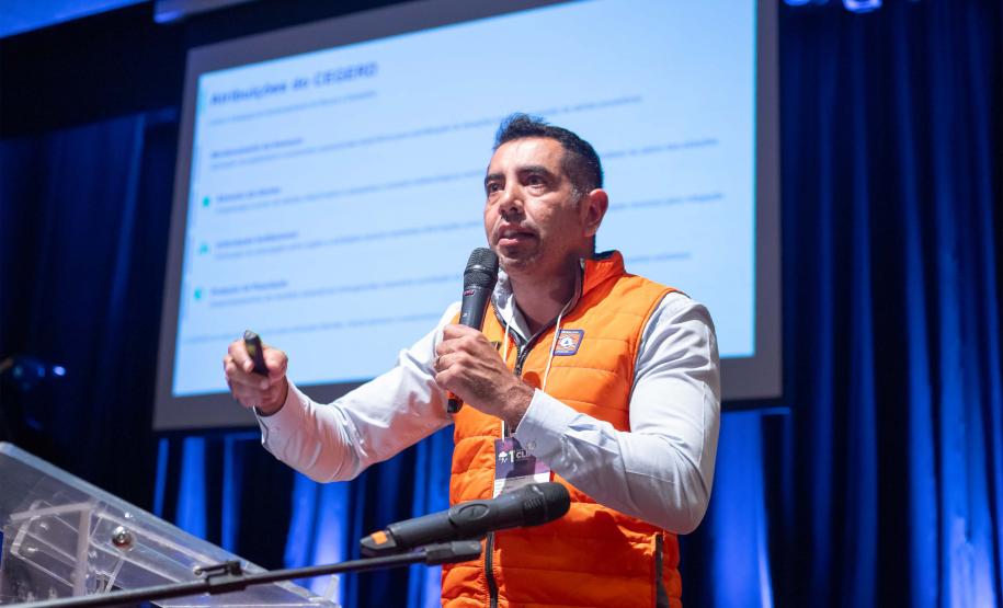 Foto de autoridades em Conferência do Clima