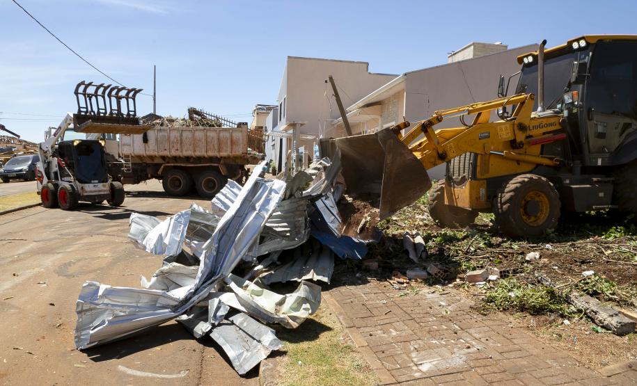 IAT define pontos para destinação dos resíduos gerados pelo tornado em Rio Bonito do Iguaçu