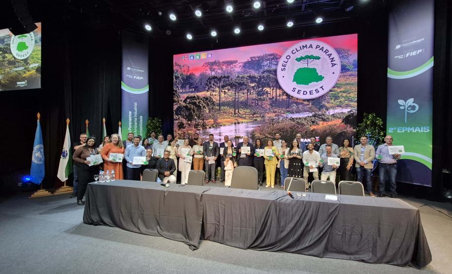 Com recorde, Estado premia 308 organizações e municípios com o Selo Clima Paraná