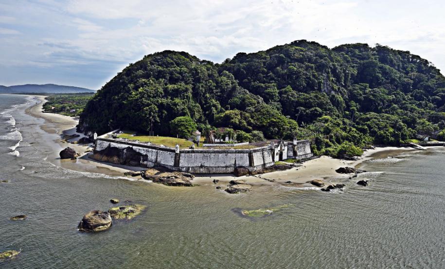 Foto aérea da Ilha do Mel