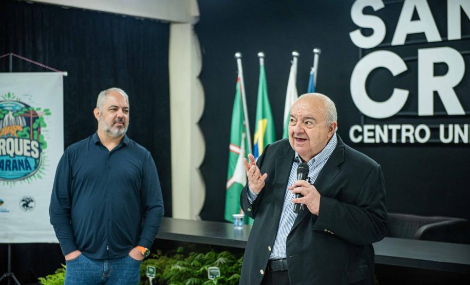 Estado entrega dez Planos de Manejo e mais 19 caminhonetes para ações ambientais