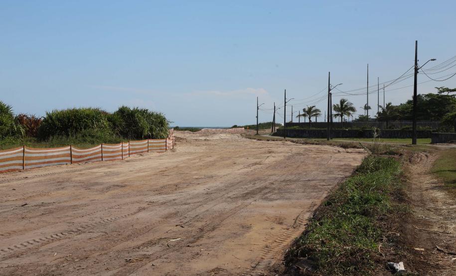 Foto de obras da orla de Pontal do Paraná