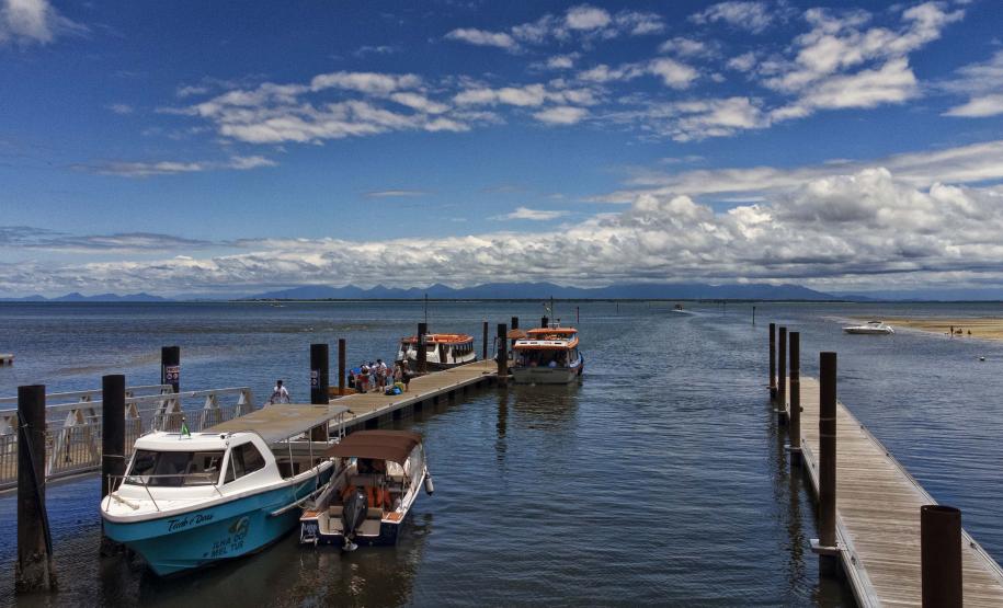 Governo prepara portaria para implantação do sistema de controle de acesso à Ilha do Mel