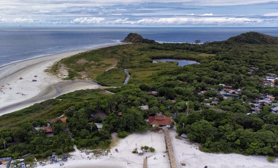 Governo prepara portaria para implantação do sistema de controle de acesso à Ilha do Mel