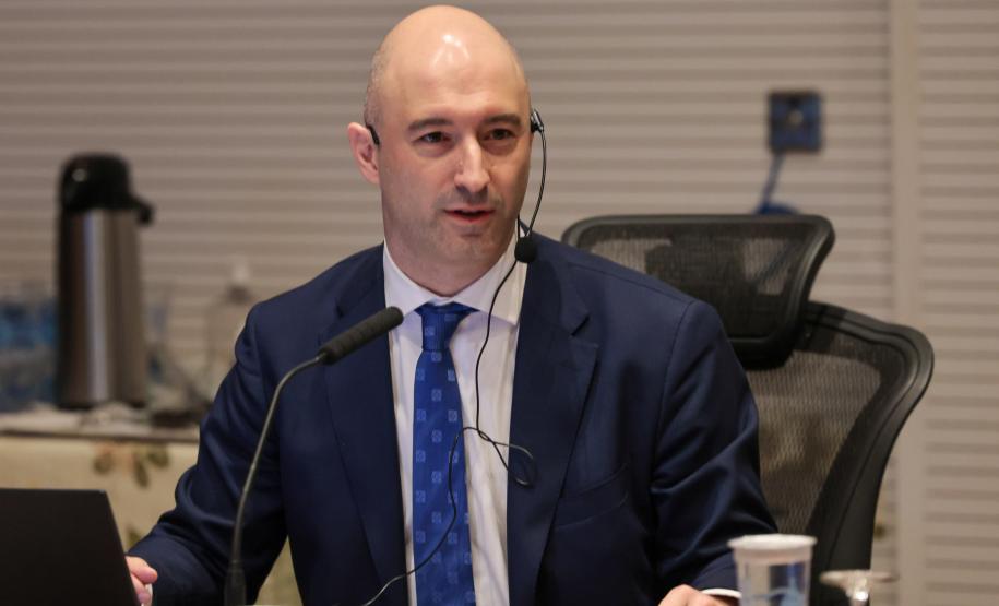 Foto de autoridades em evento