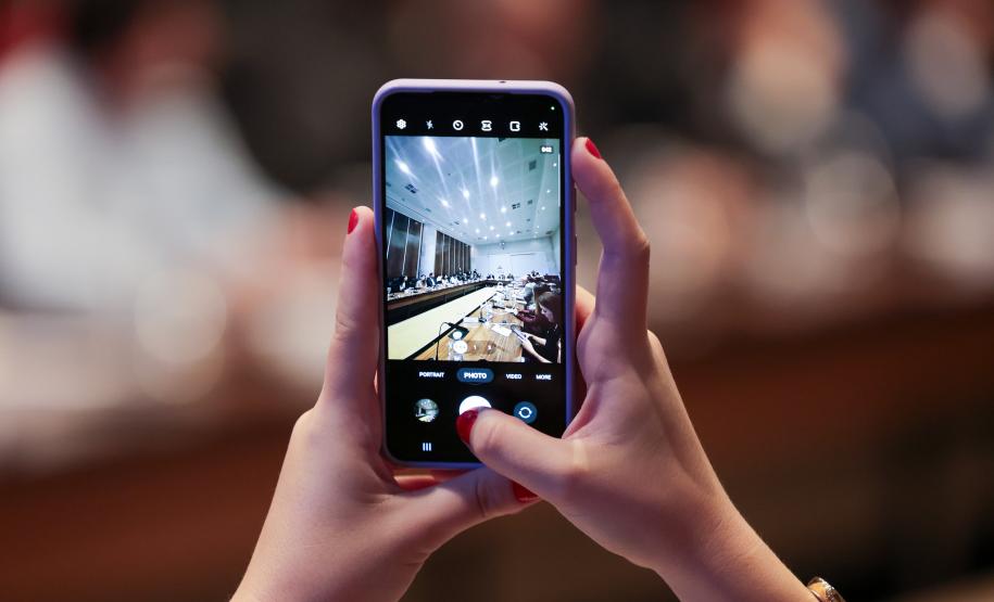 Foto de autoridades em evento