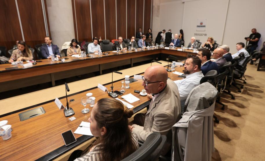 Foto de autoridades em evento