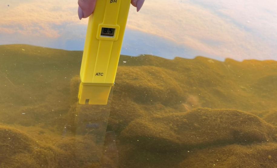 Foto de ação educativa sobre a água