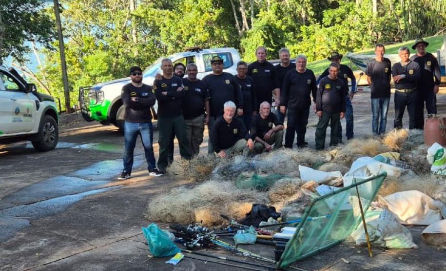 Foto de operação de fiscalização da Piracema do IAT