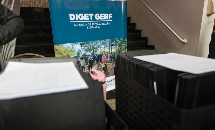 Foto de material de regularização fundiária