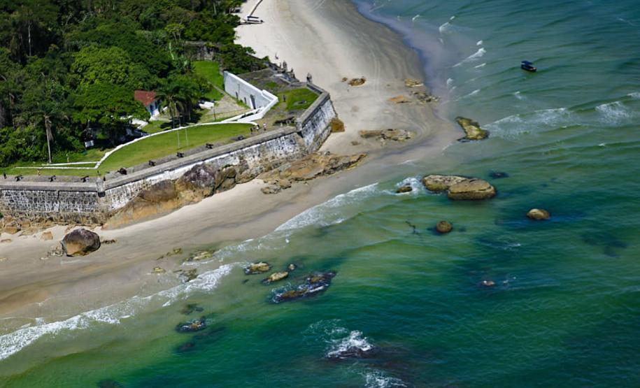 Foto aérea da Ilha do Mel