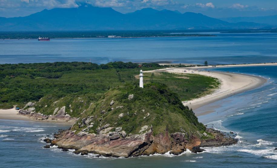 Foto aérea da Ilha do Mel