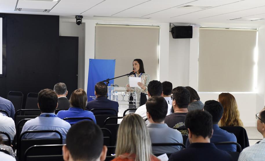 Foto de reunião do Fórum Circular