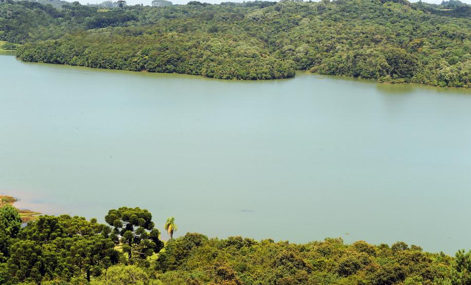Foto de bacia hidrográfica paranaense