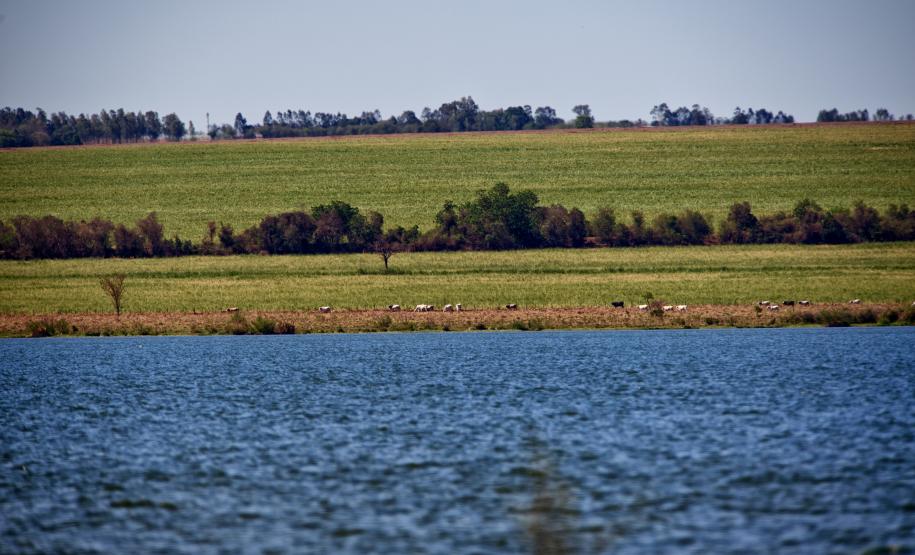 Foto de bacia hidrográfica do Paraná