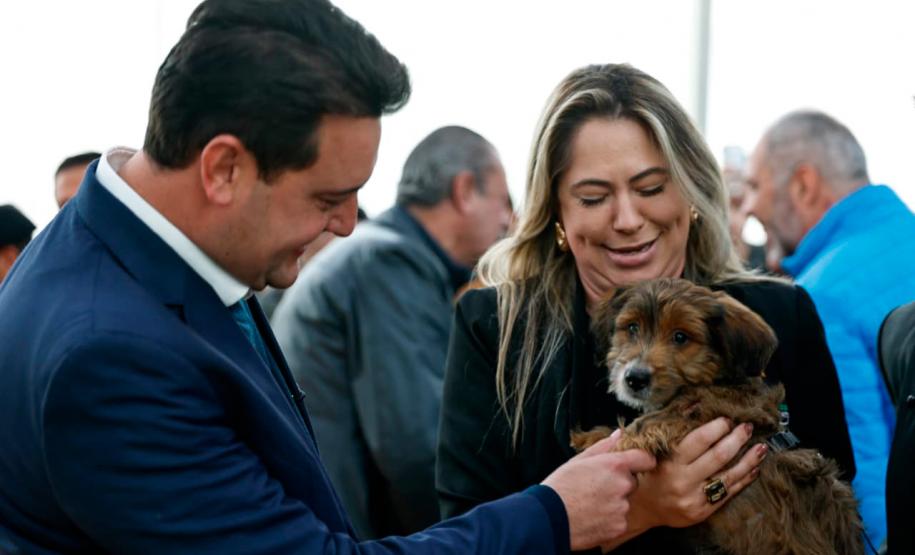 Foto de solenidade com autoridades