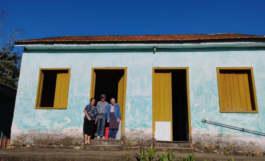 Foto de processo de regularização fundiária em Cerro Azul