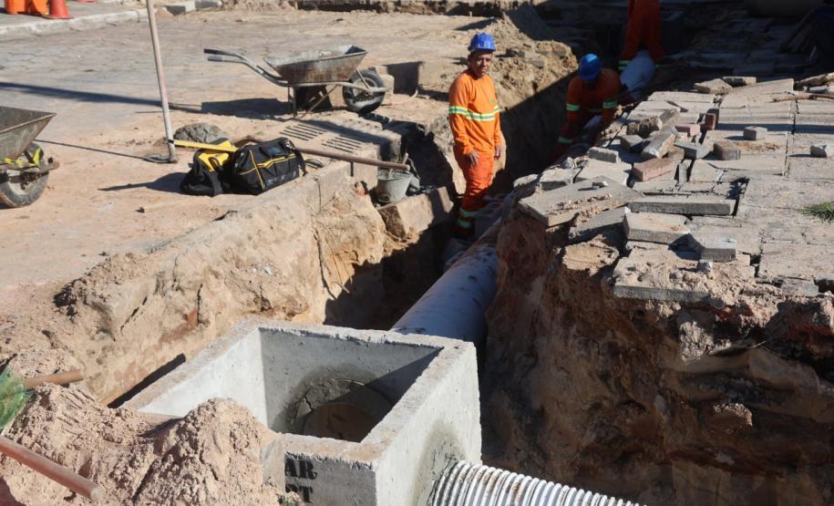 Foto de obras da orla de Pontal do Paraná