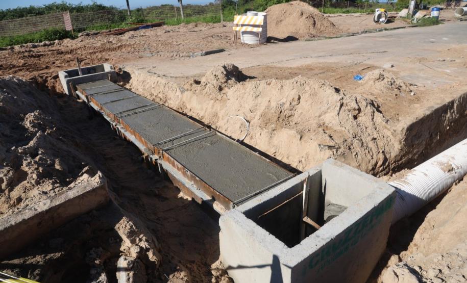 Foto de obras da orla de Pontal do Paraná