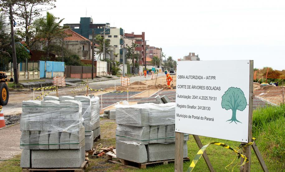 Foto de reformas de orlas no litoral paranaense