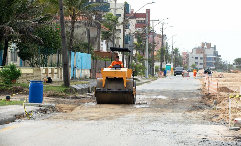 Foto de reformas de orlas no litoral paranaense