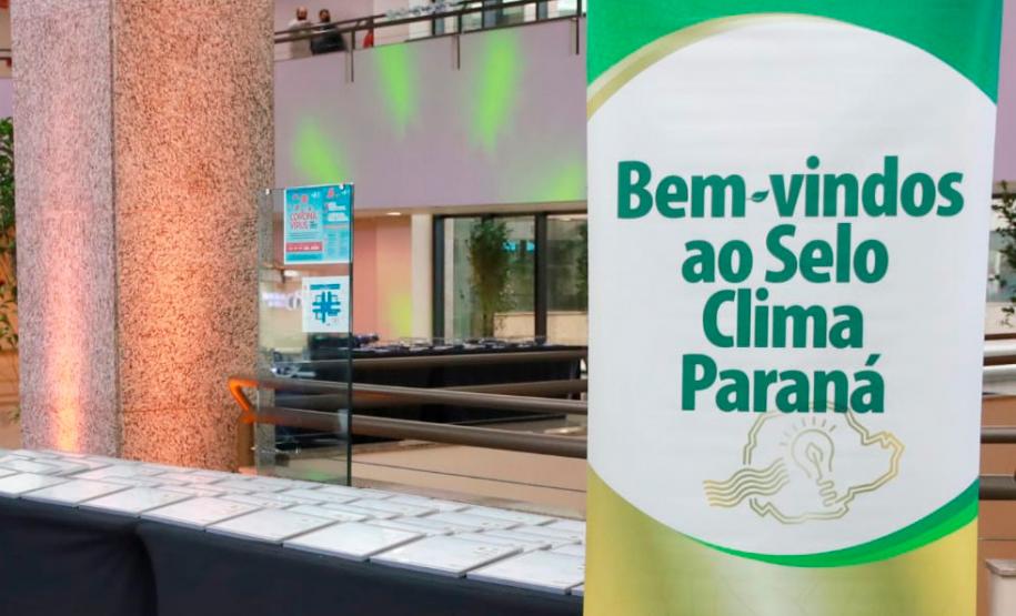 Foto do troféu Selo Clima Paraná
