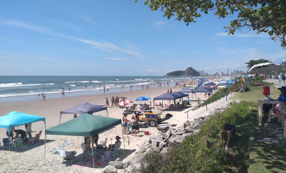 Águas se mantêm próprias para banho no Litoral e Interior