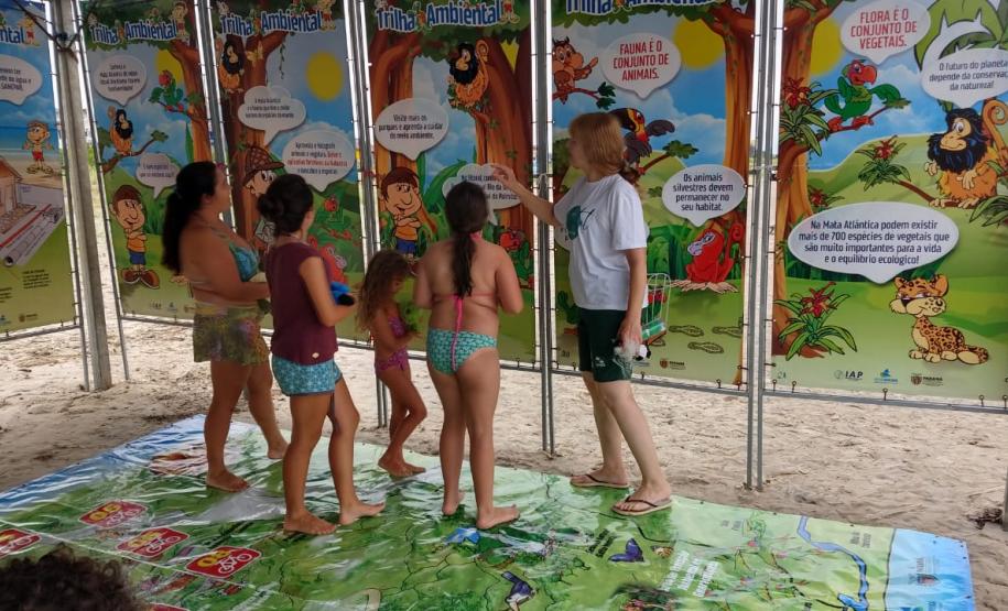 Tenda Ambiental promove ações para crianças e adultos no Litoral