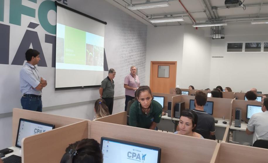 Cerca de 250 representantes da área florestal se reúnem em curso sobre o Sinaflor