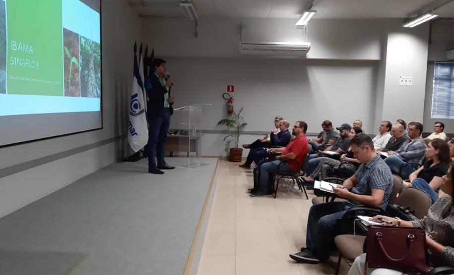 Cerca de 250 representantes da área florestal se reúnem em curso sobre o Sinaflor