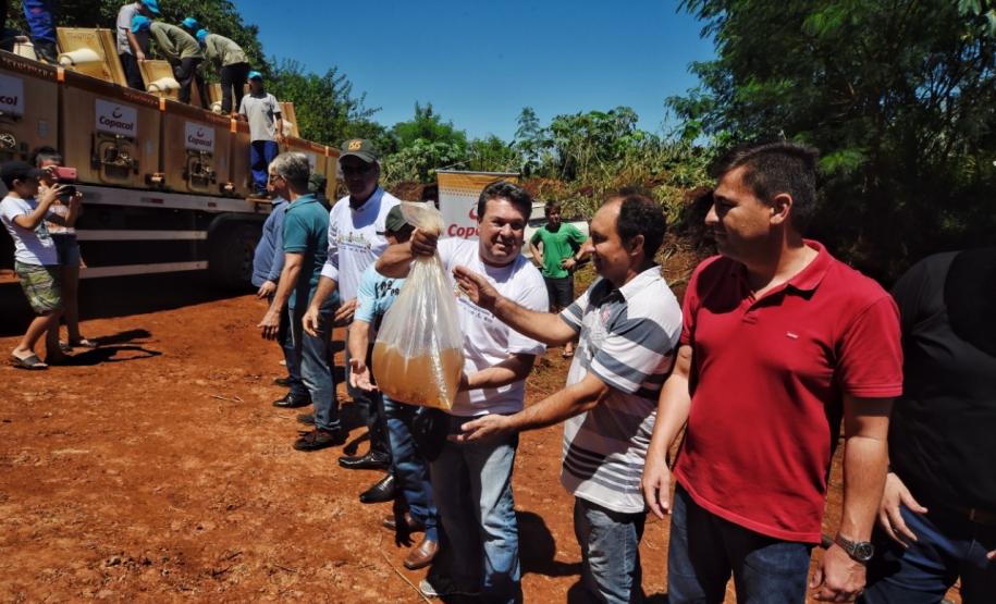 Governo promove soltura de peixes e plantio de árvores no Interior