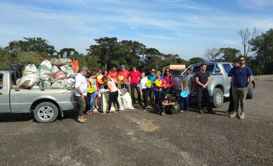 Campanha leva 5,6 mil pessoas aos parques estaduais do Paraná Campanha leva 5,6 mil pessoas aos parques estaduais do Paraná