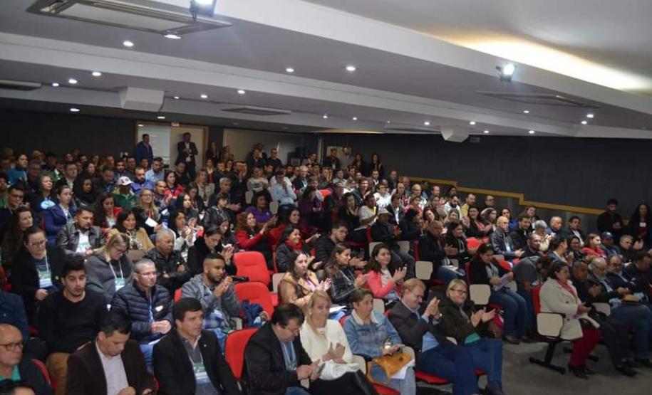 Encontro discute destinação correta de produtos pós consumo Encontro discute destinação correta de produtos pós consumo