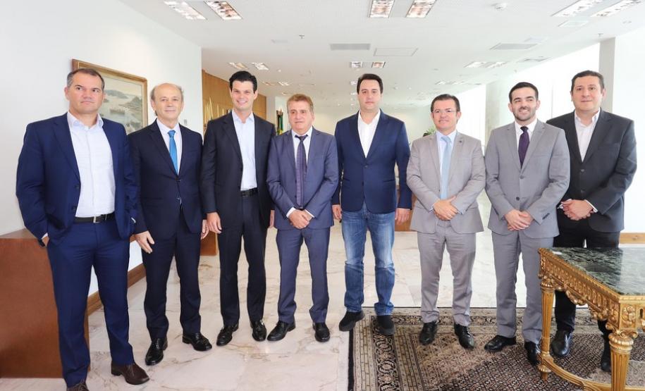 Reunião discute ambiente menos burocrático para PCHs e CGHs Reunião discute ambiente menos burocrático para PCHs e CGHs