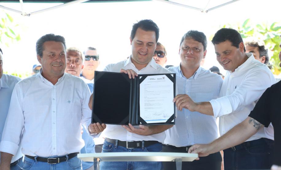 Governador autoriza início das obras dos trapiches da Ilha do Mel