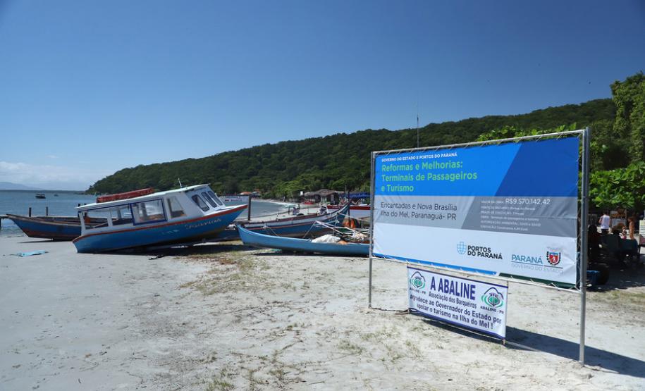 Governador autoriza início das obras dos trapiches da Ilha do Mel