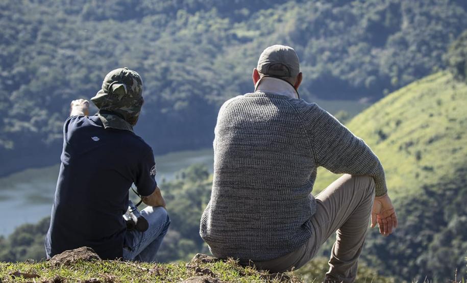 IAT orienta fazendeiros para preservação de harpia rara