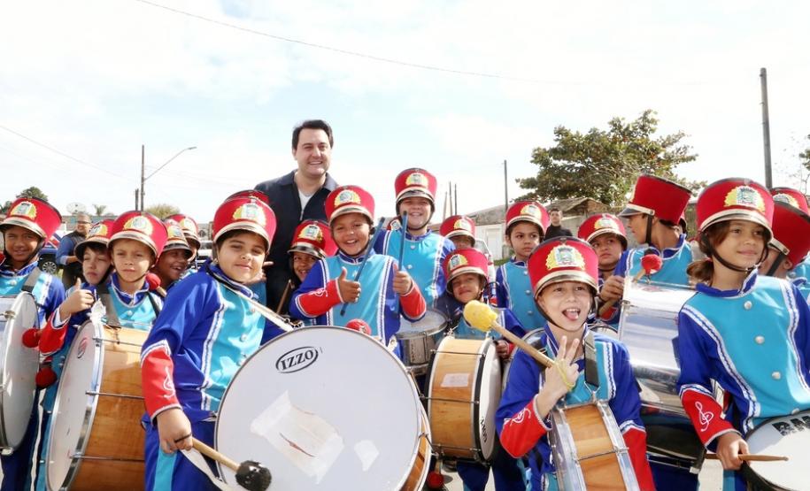 367 famílias recebem títulos de propriedade de imóveis no Litoral