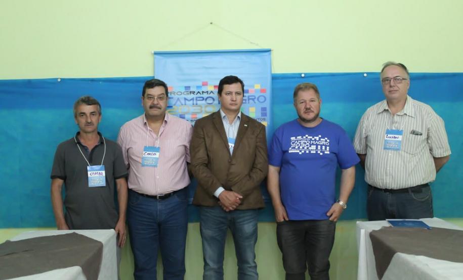 Governo e Campo Magro vão regularizar 100 propriedades rurais Governo e Campo Magro vão regularizar 100 propriedades rurais