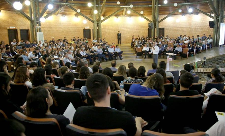 Residentes são preparados para solucionar questões ambientais