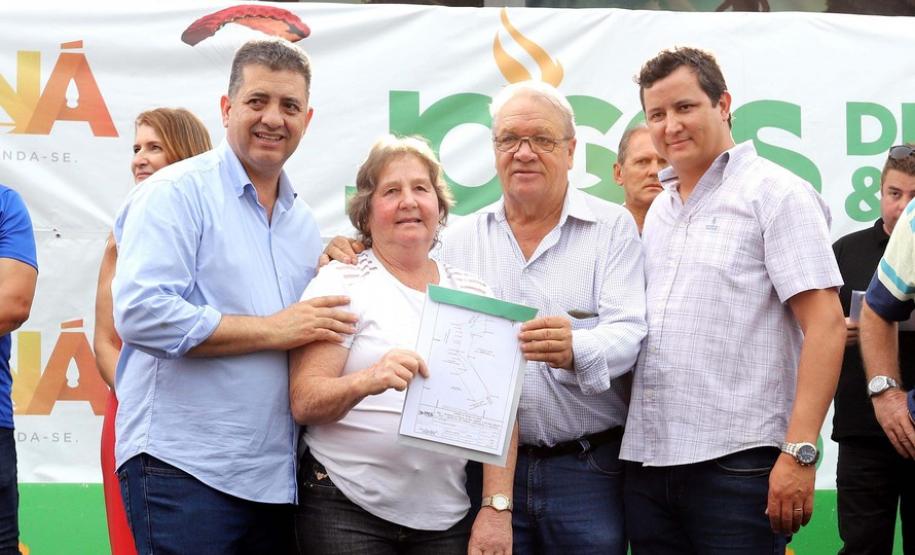 Estado regulariza terras de agricultores de Ribeirão Claro
