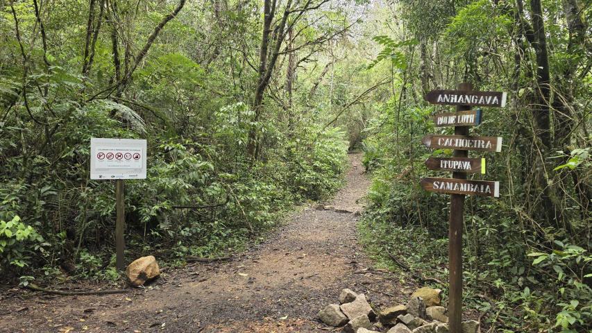 Foto do Parque Estadual da Baitaca