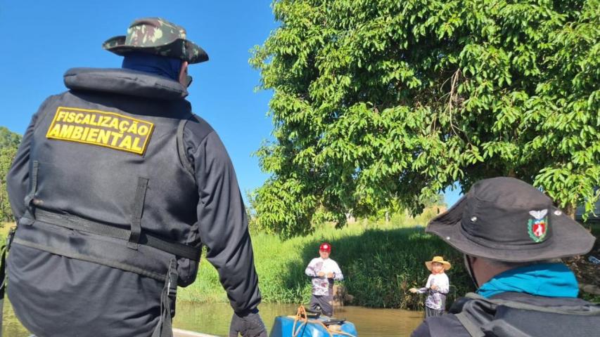 Foto de operação de fiscalização da Piracema